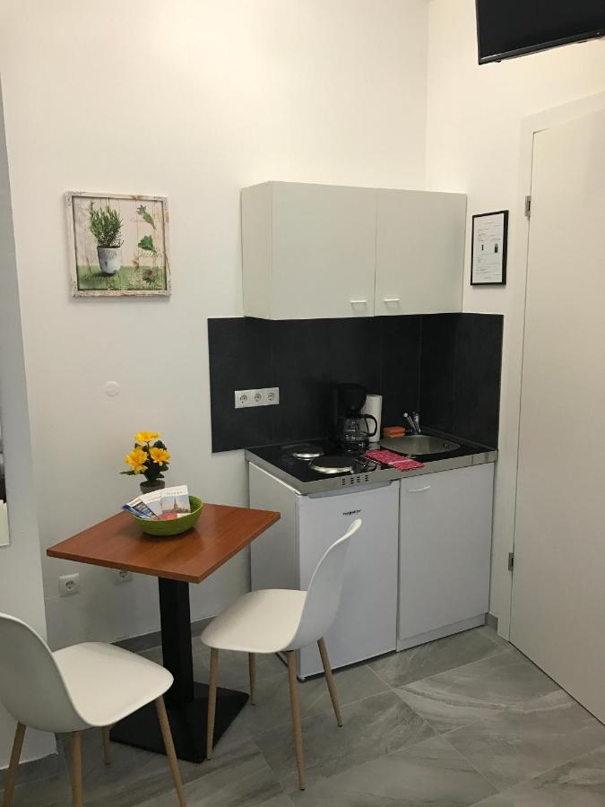 Saralo 1050 * Vienne