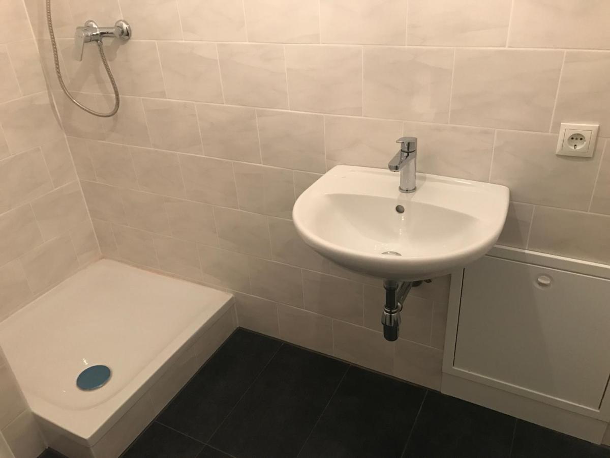 Appartement Saralo 1050 *